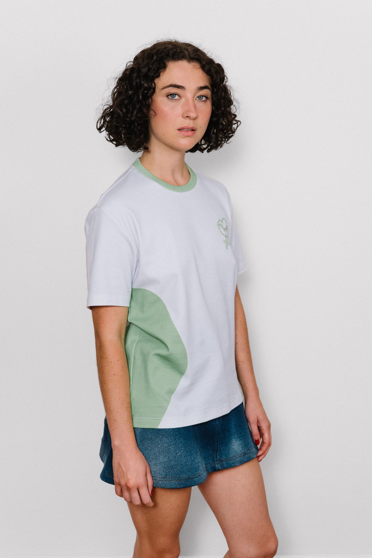 REACH LOGO GREEN T-SHIRT