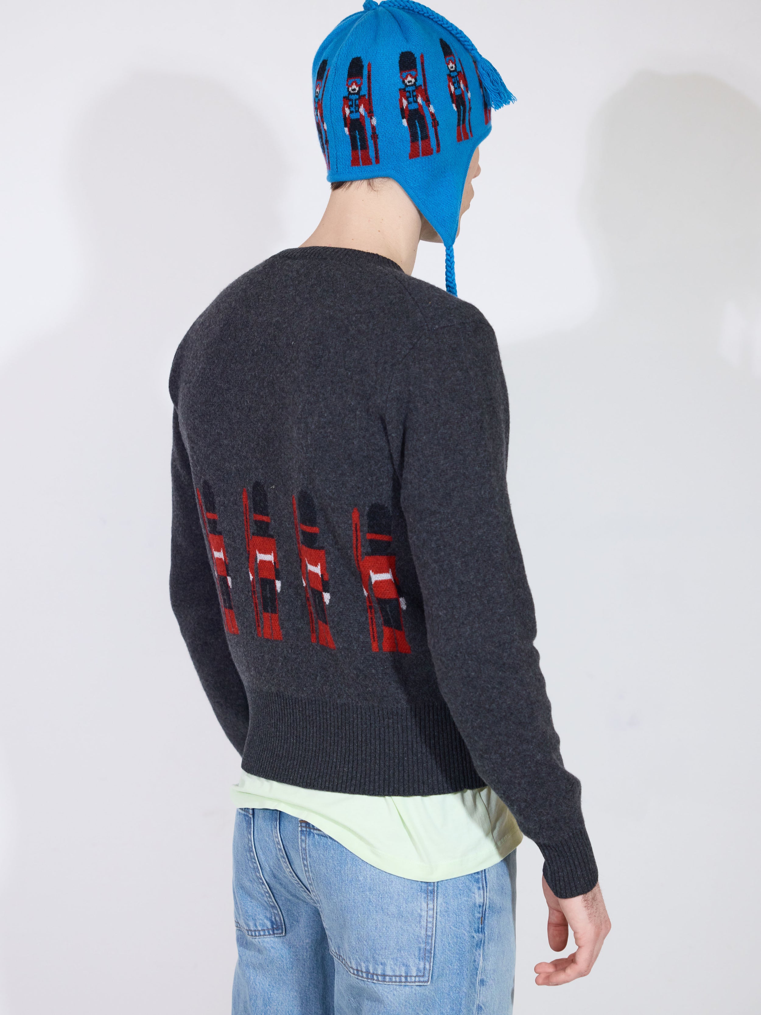 THE SKIING GUARDSMAN CREWNECK