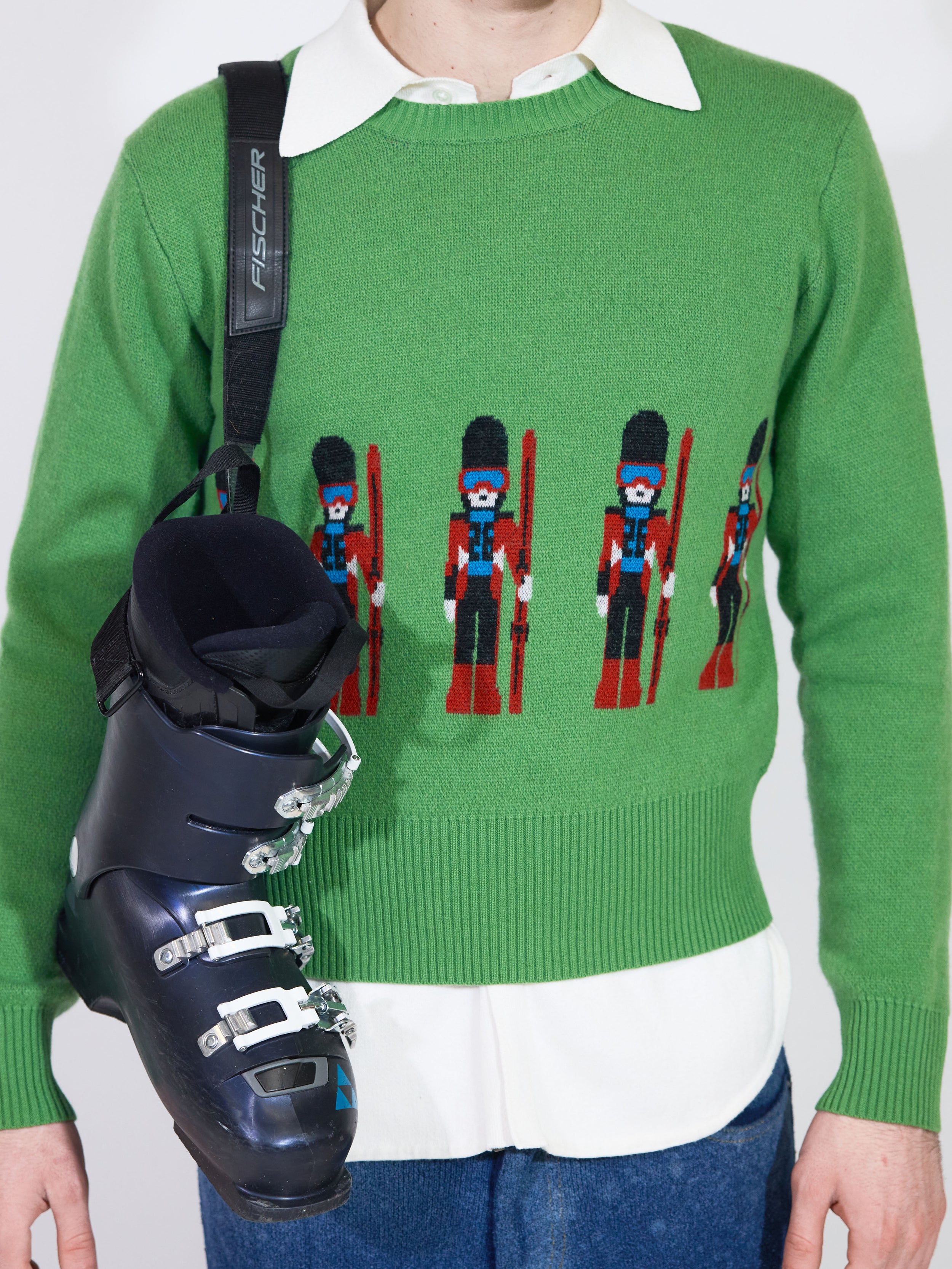 THE SKIING GUARDSMAN CREWNECK